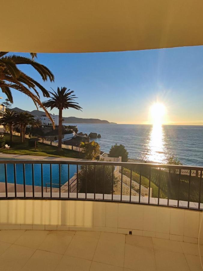 Acapulco Playa 26 Menyber Appartement Nerja Buitenkant foto